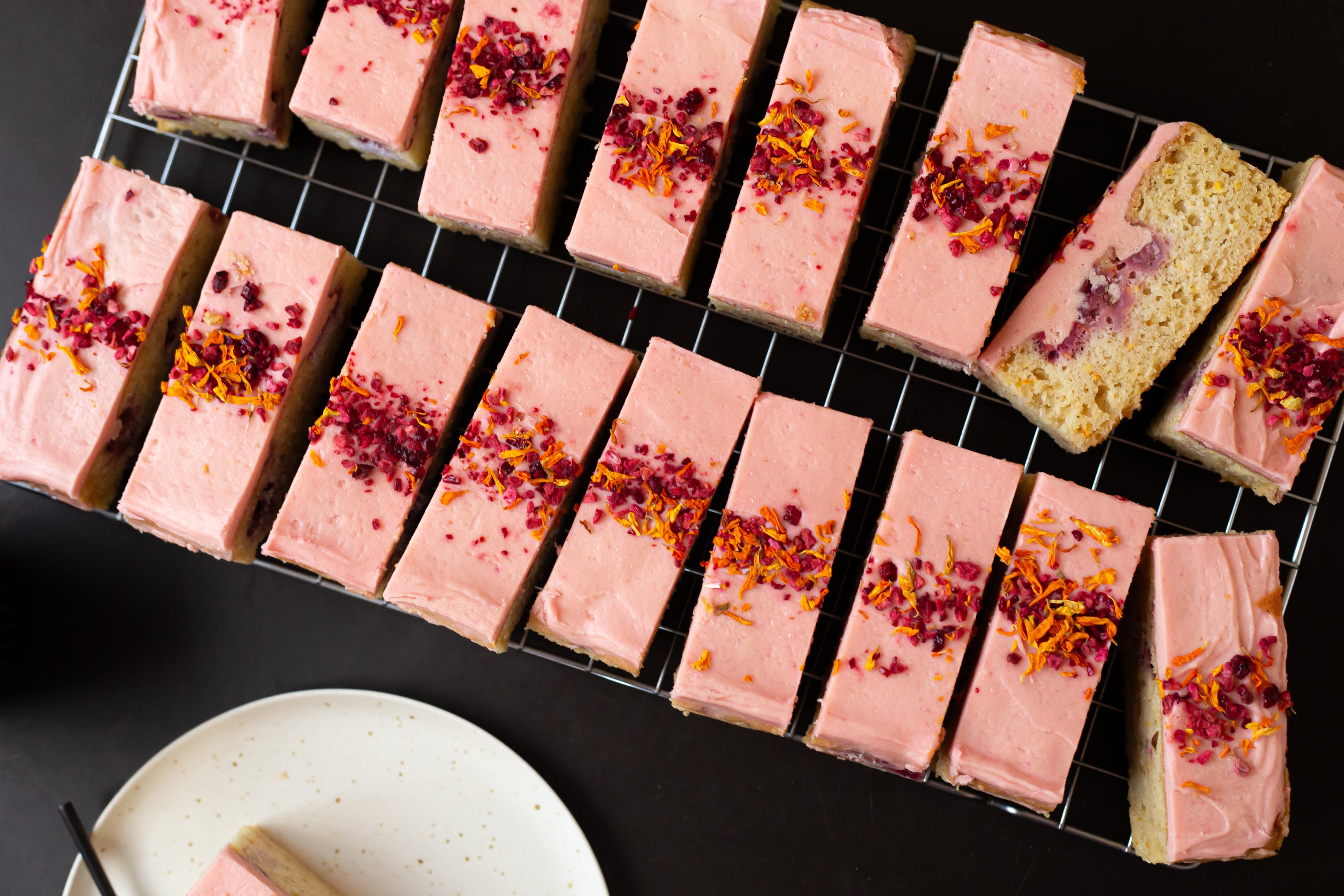 Blood Orange & Raspberry Traycake