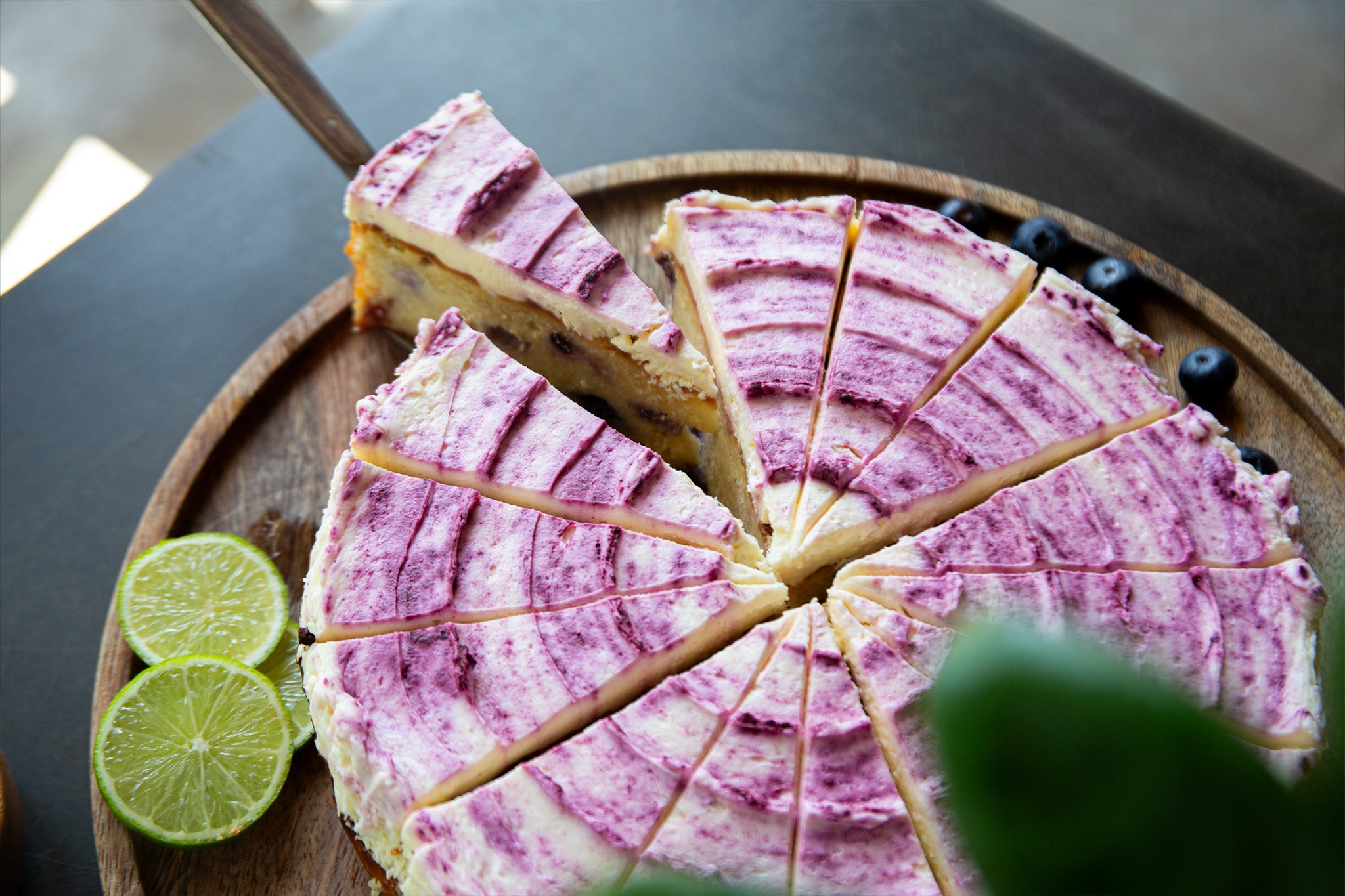 Blueberry & Lime Round | Cakesmiths for Coffee Shops