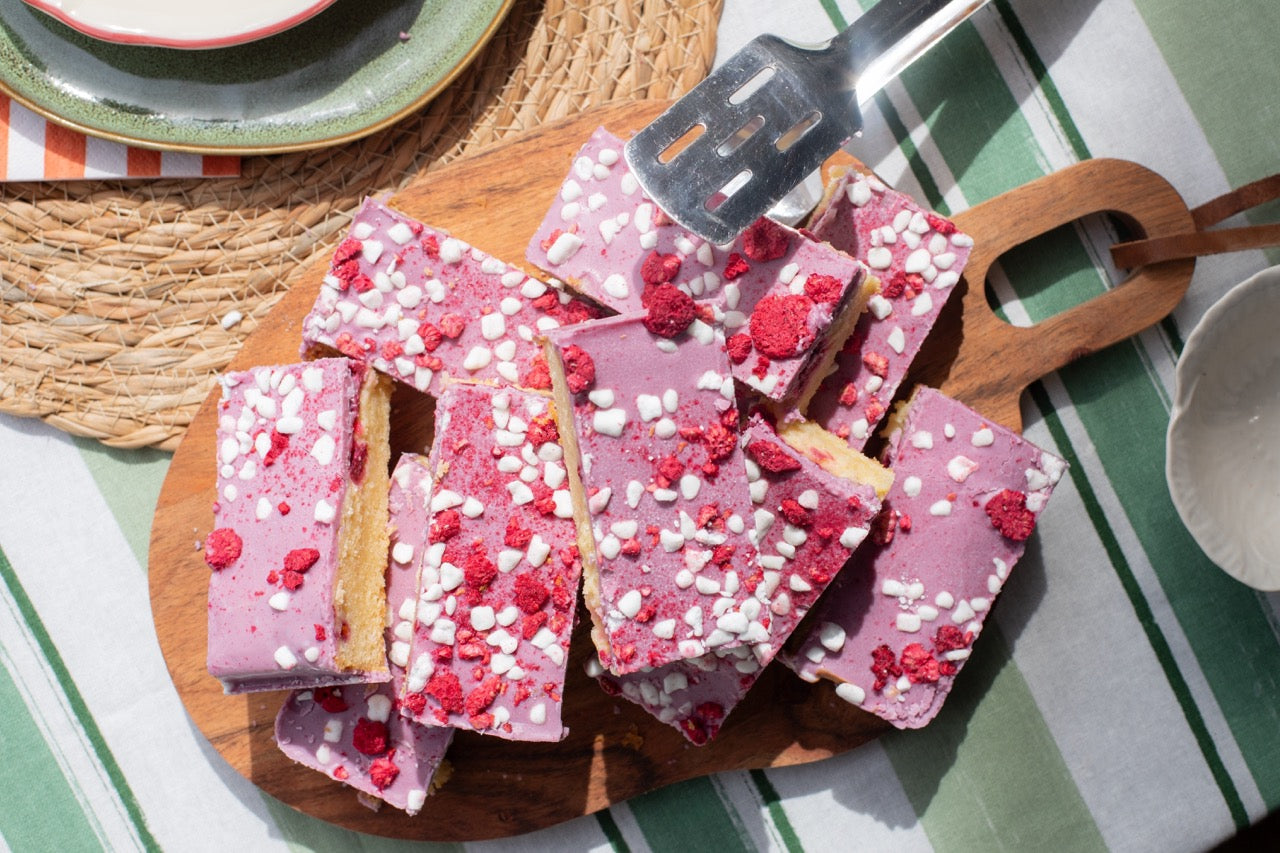 Eton Mess Blondie