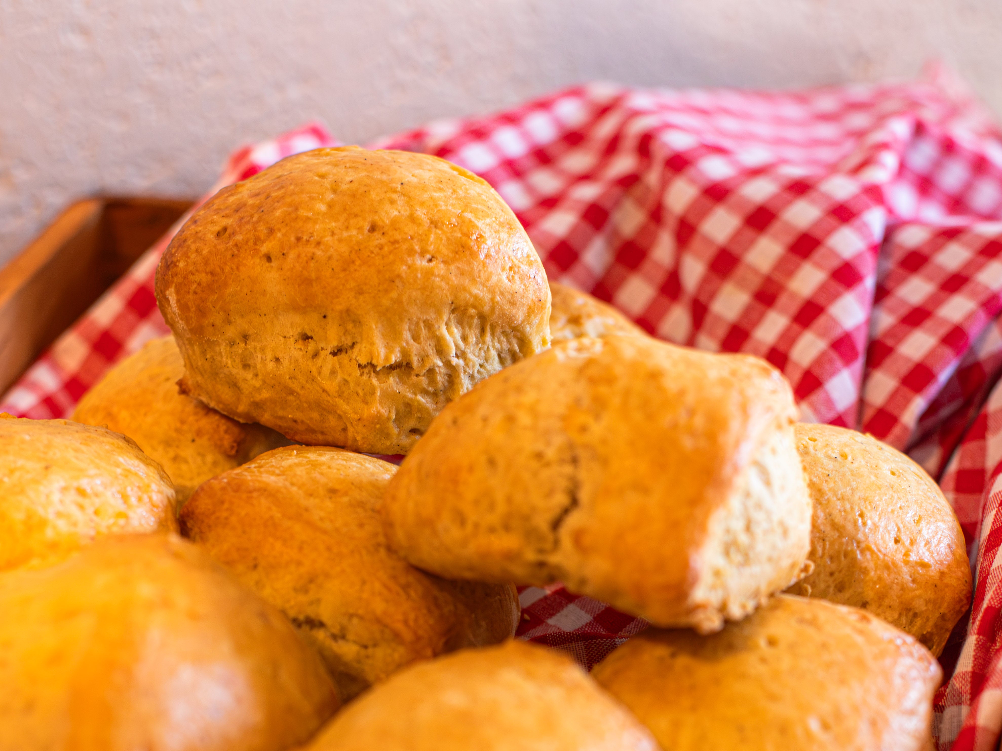 Vanilla Buttermilk Scones