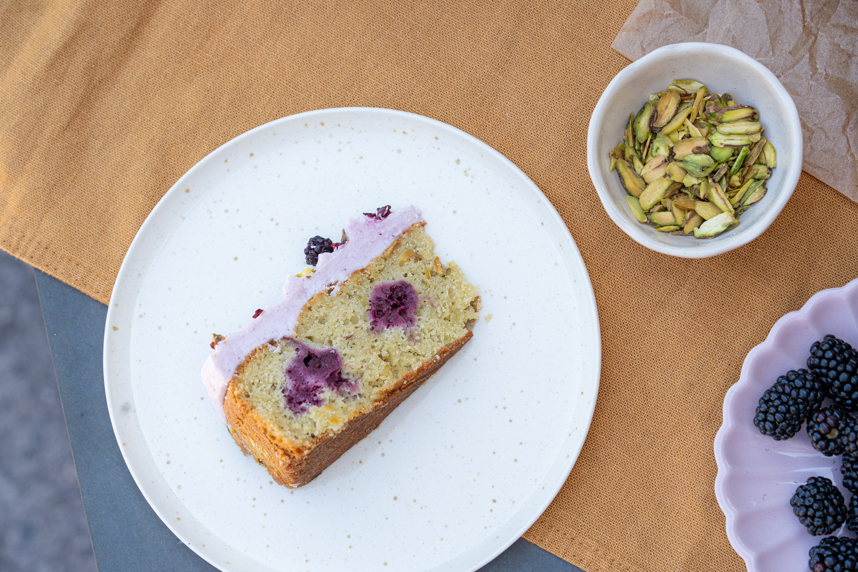 Blackberry & Pistachio
