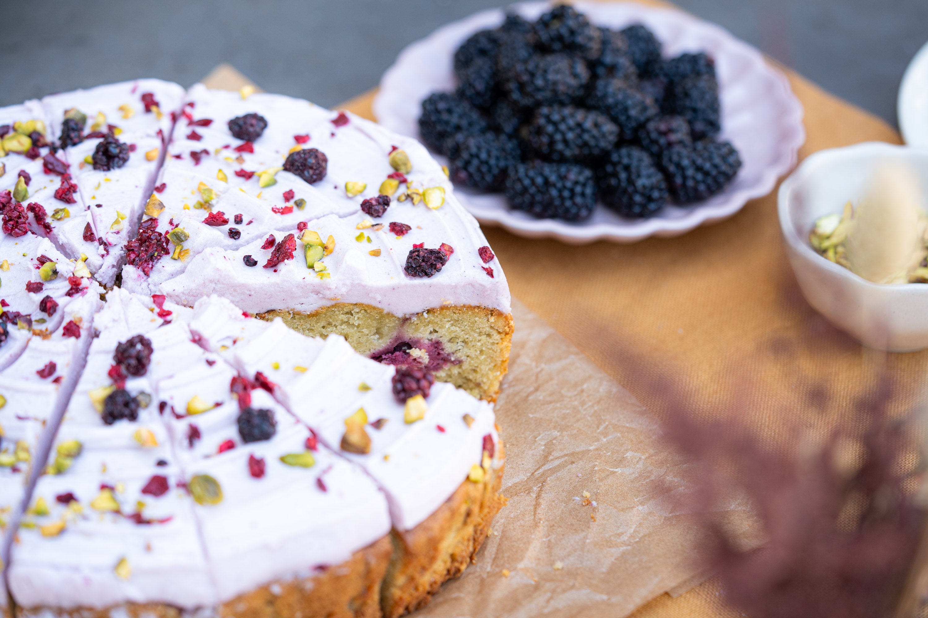 Blackberry & Pistachio