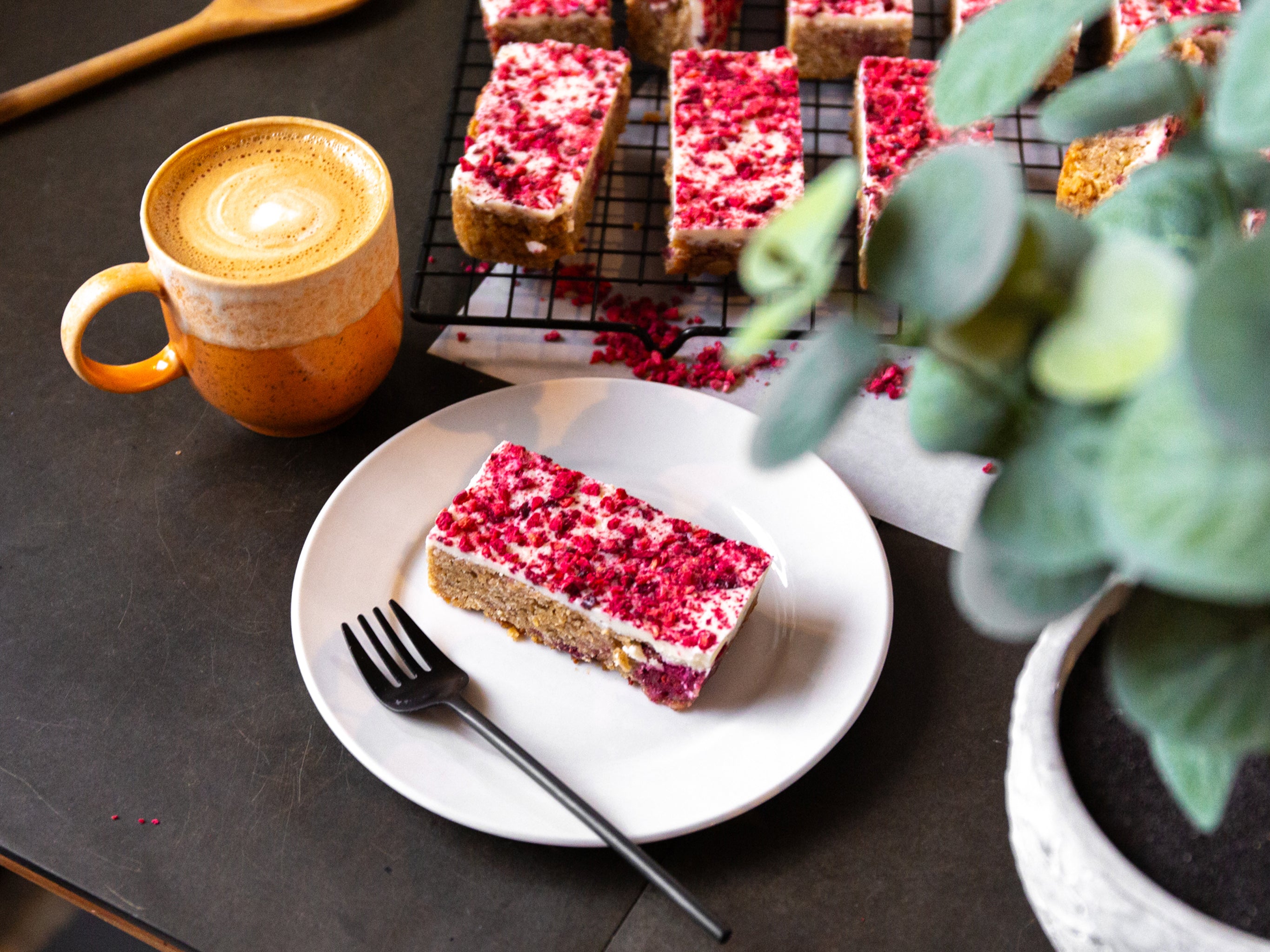 Wholesale Berry & Yoghurt Flapjack served with coffee