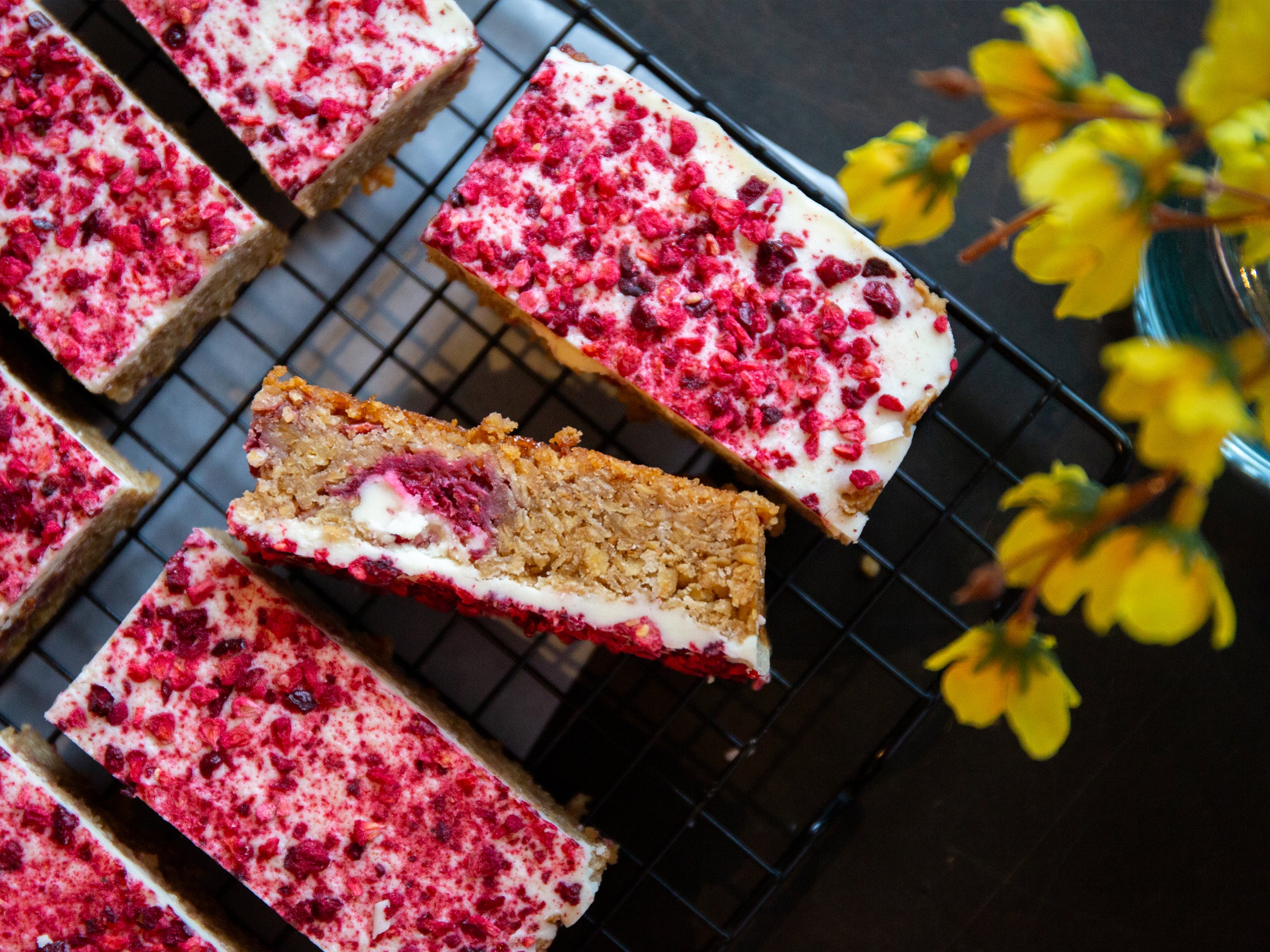 Wholesale Berry & Yoghurt Flapjack close up of texture and toppings