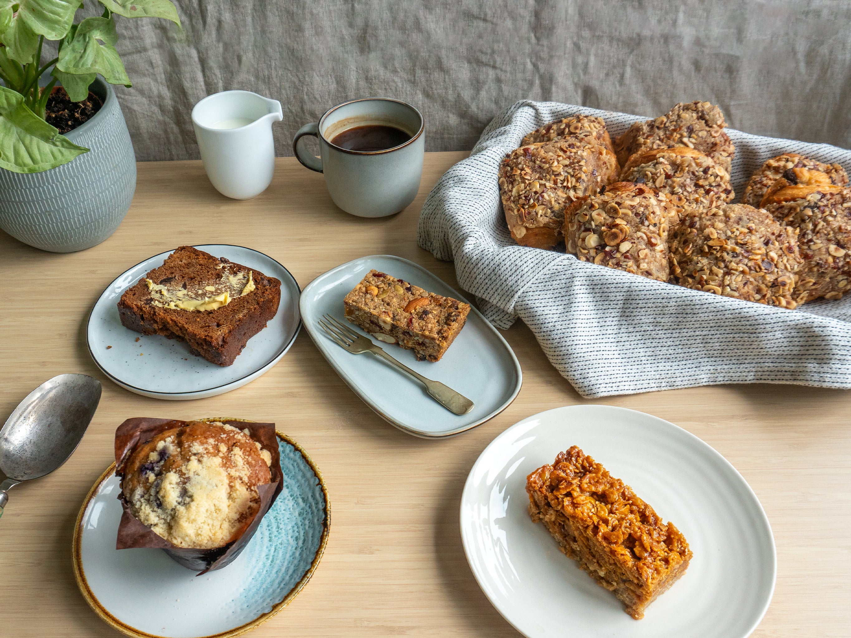 A wholesale breakfast bundle for your coffee shops