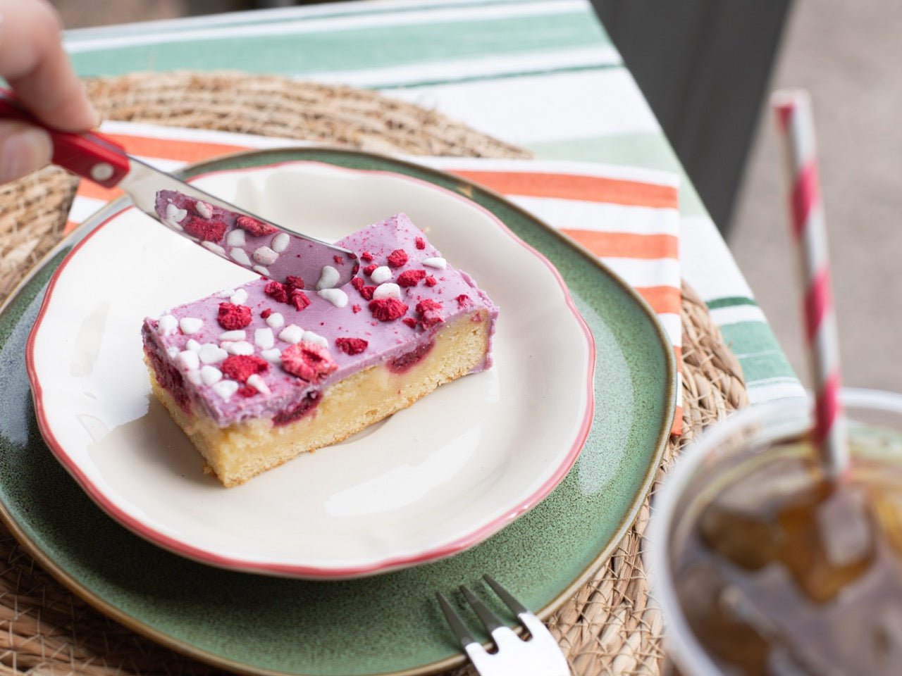 Eton Mess Blondie