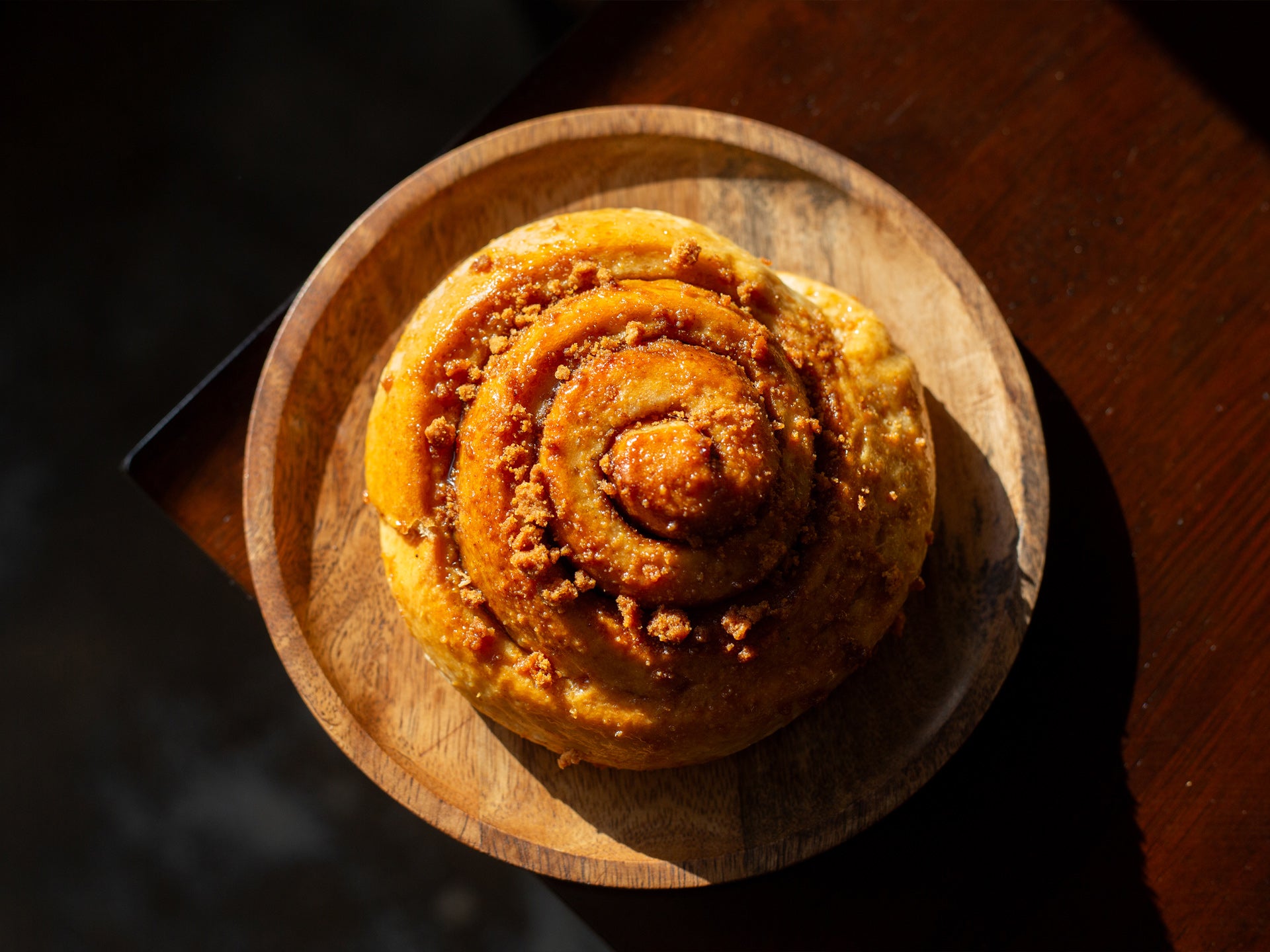 Sticky Gingerbread Buns