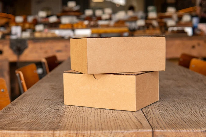 Three Slice Cake Box Plain (50)