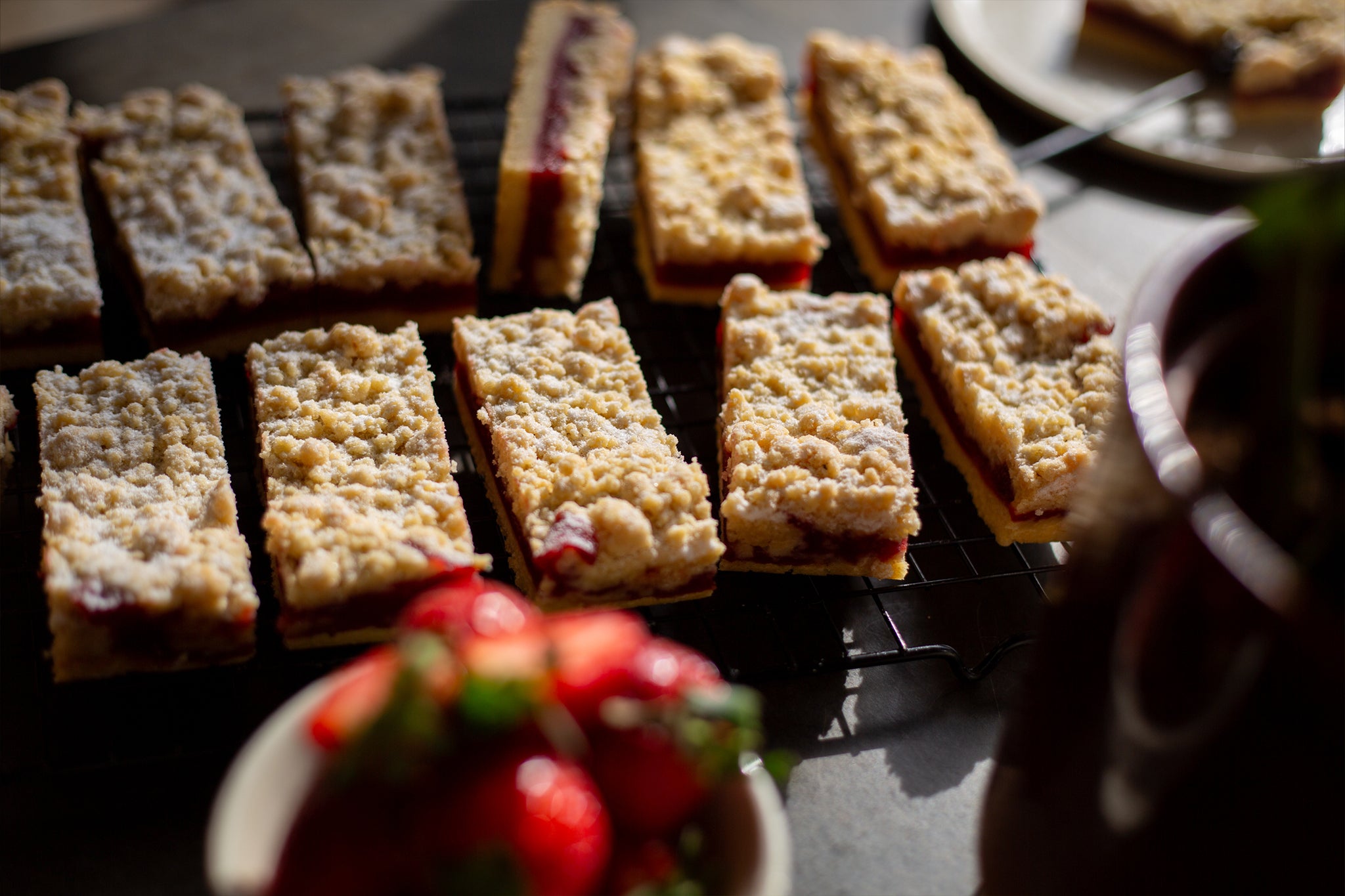 Strawberry Shortcake Bar with a crumbly streusal topping
