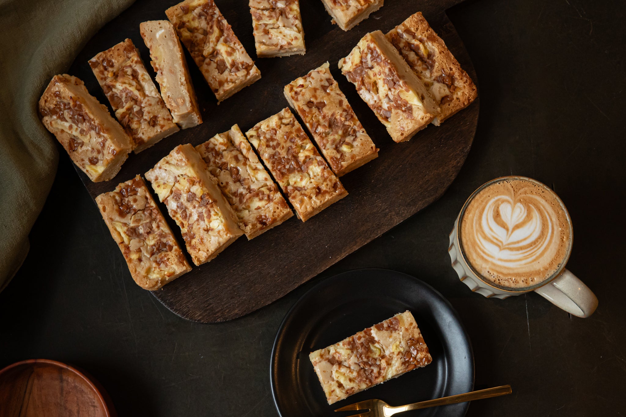 Wholesale Toffee Apple Blondie  | Cakesmiths