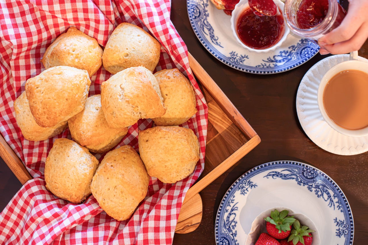 Vanilla Buttermilk Scones