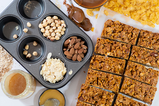 Wholesale Cakes Honey Nut Crunch Bar